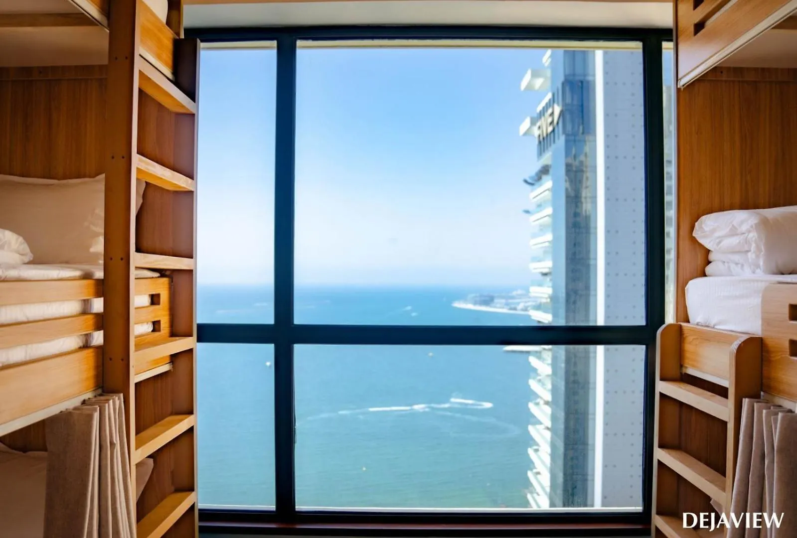 Dejaview, Luxurious Hostel - Jbr, Dubai United Arab Emirates