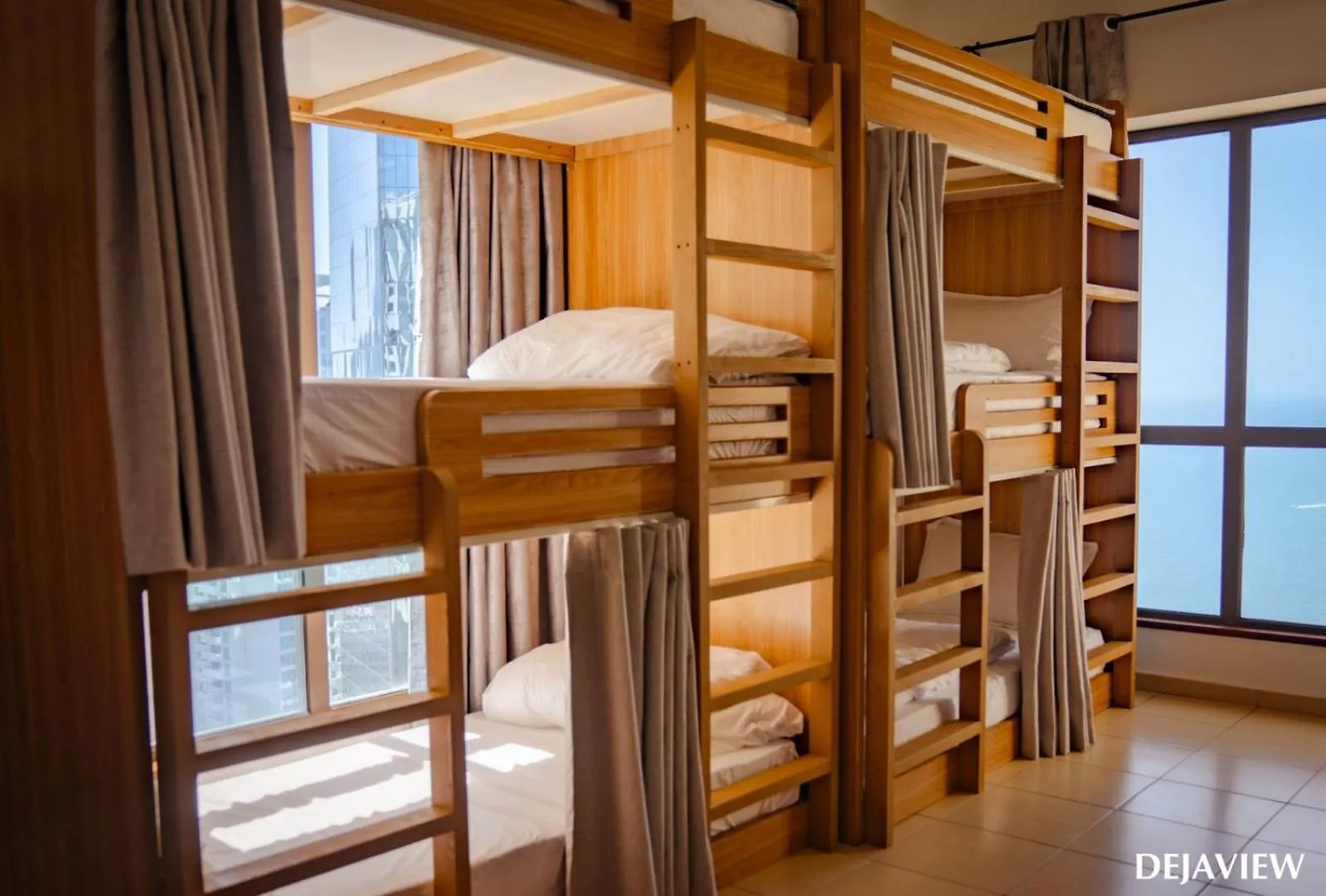 Dejaview, Luxurious Hostel - Jbr, Dubai